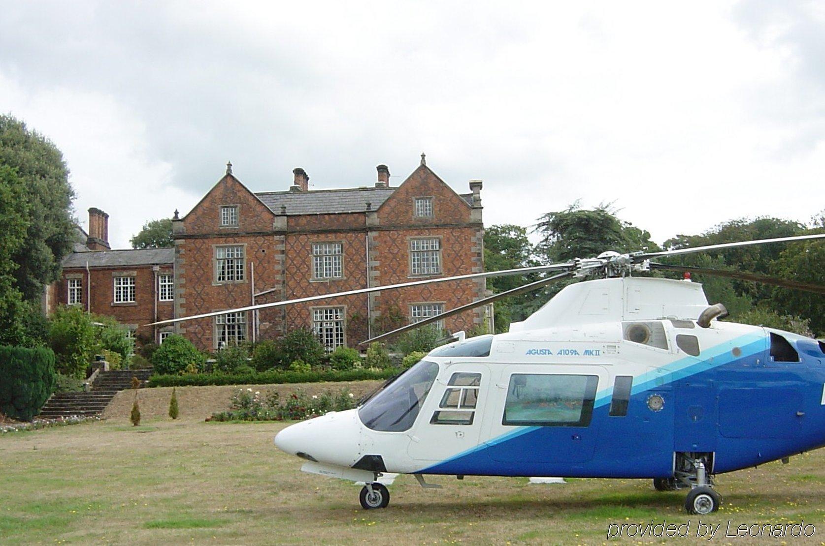 Willington Hall 4*